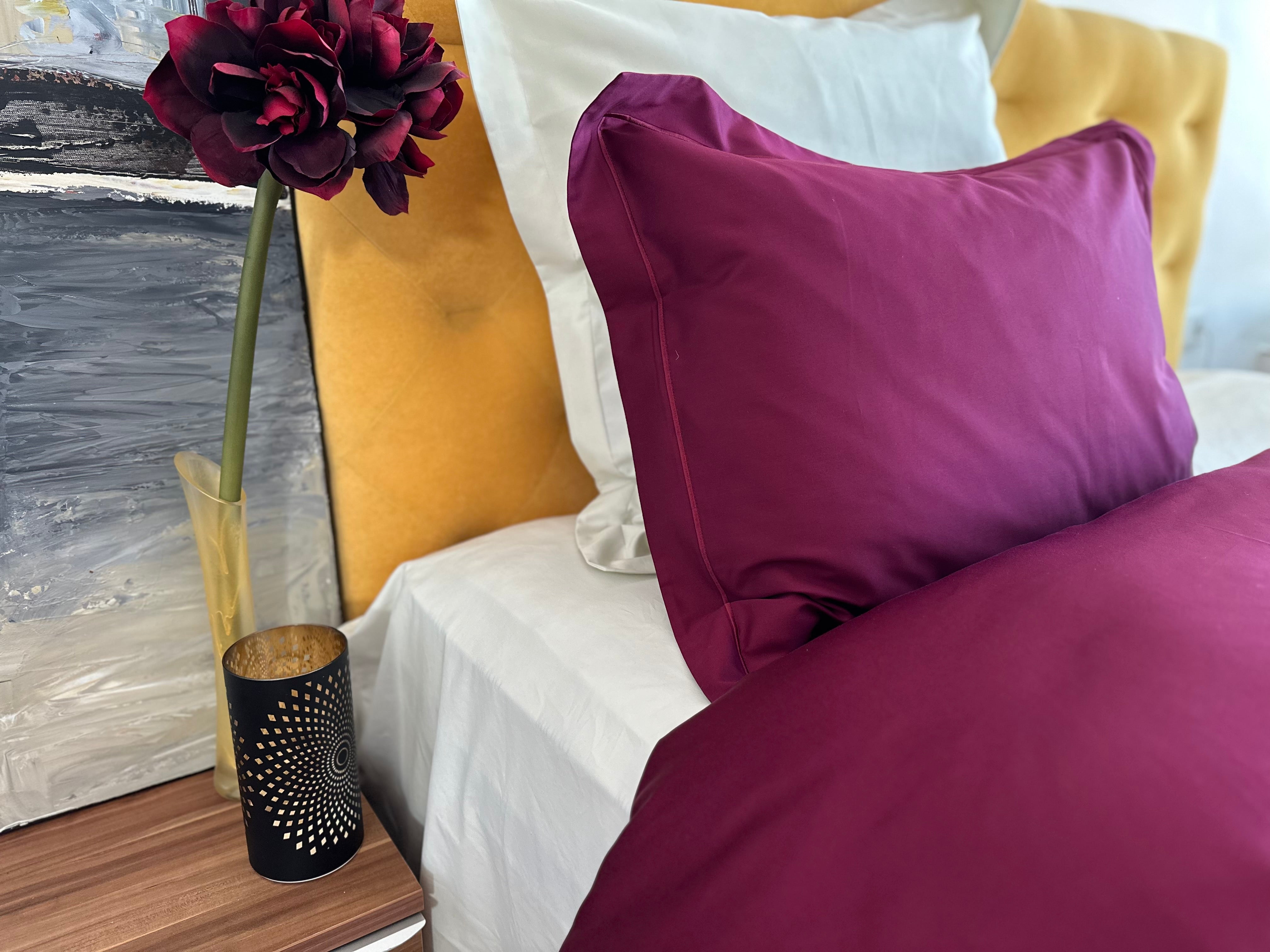 Bettwäsche Set Uni Burgund 100% mercerisierte Baumwolle Satin 300 TC bügelleicht