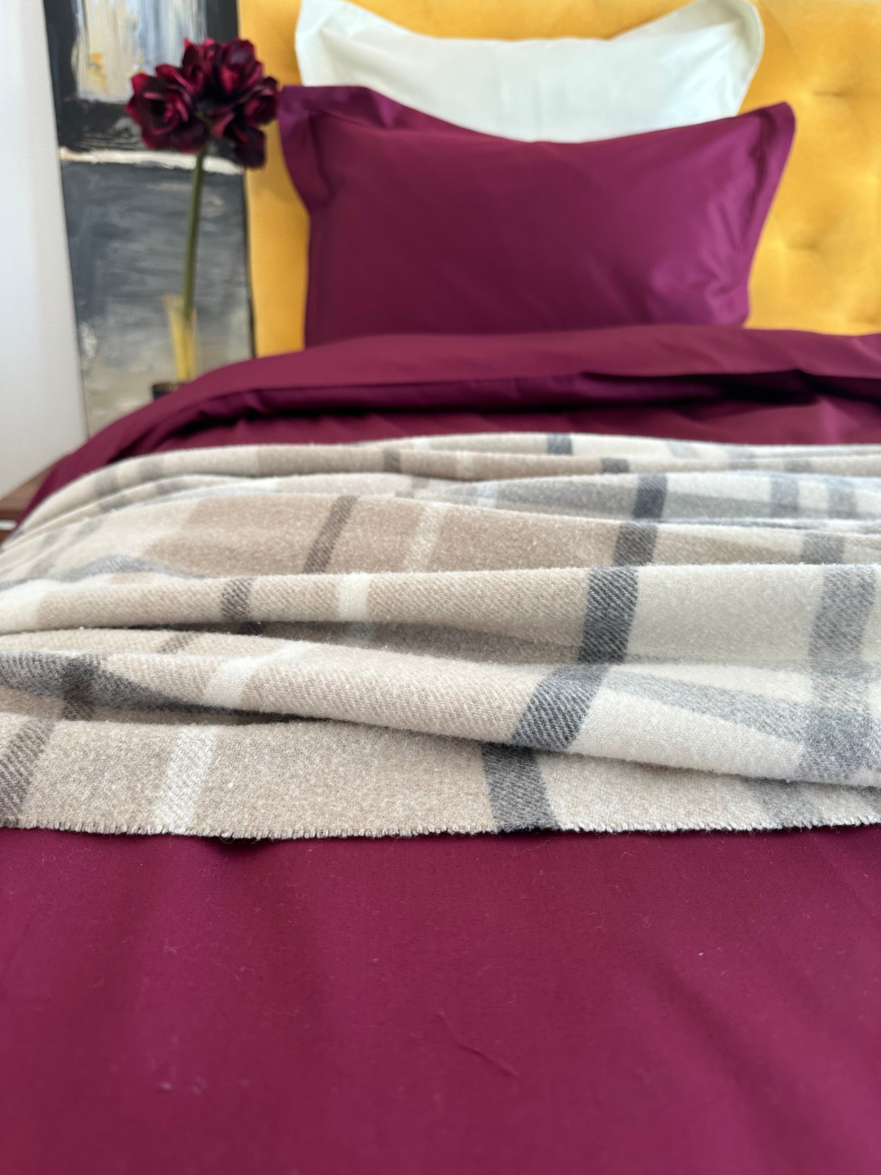 Bettwäsche Set Uni Burgund 100% mercerisierte Baumwolle Satin 300 TC bügelleicht