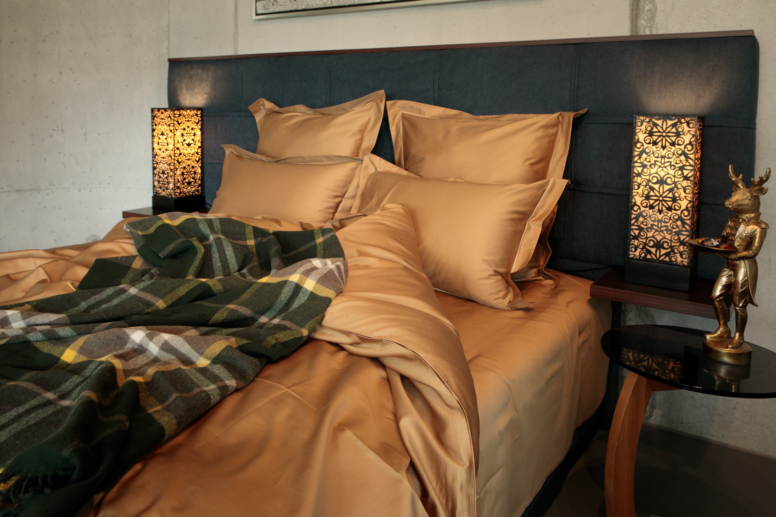 Bettwäsche Set Uni Cinnamon mit Ziernaht 100% mercerisierte Baumwolle Satin 300 TC bügelleicht