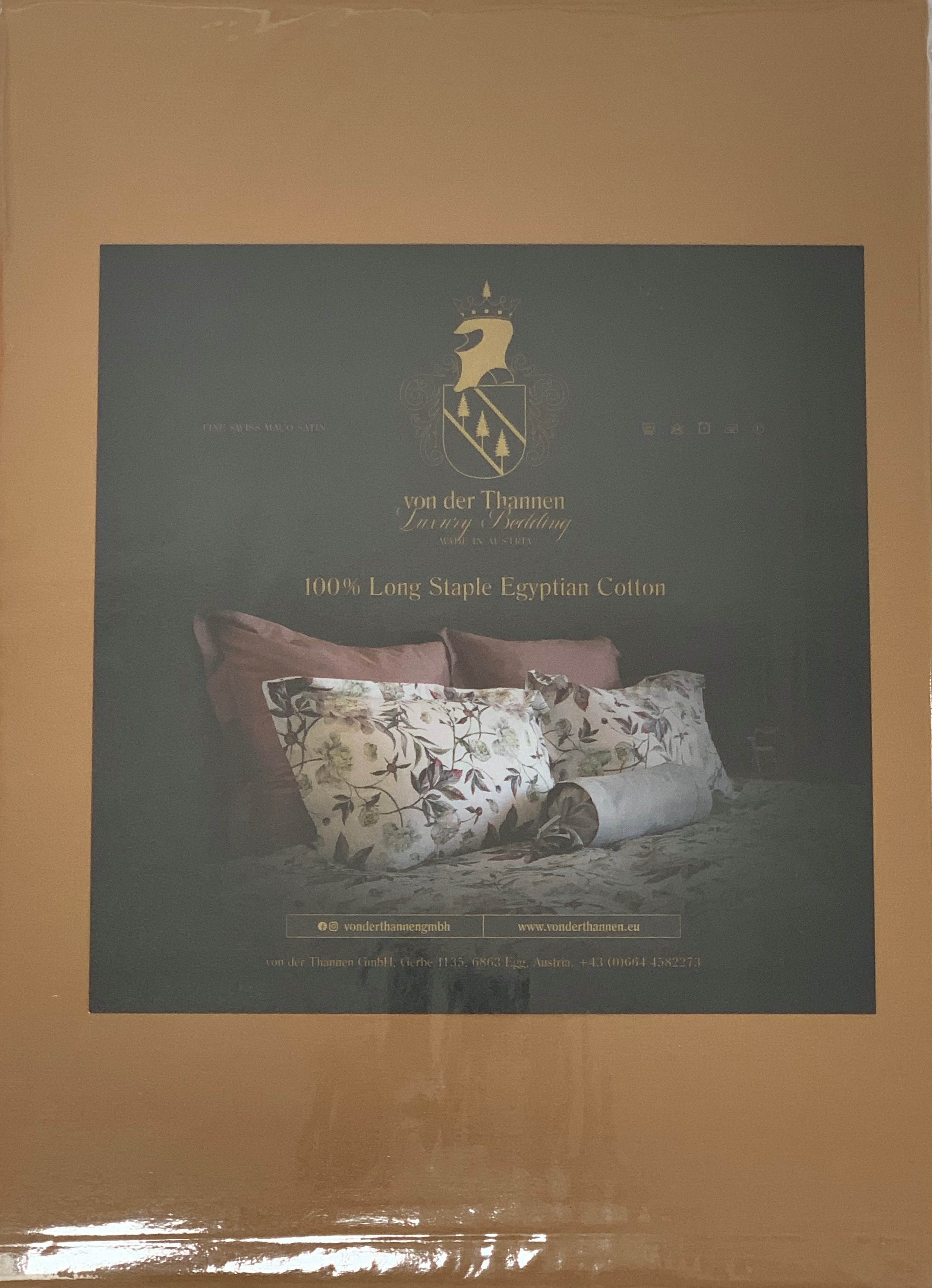 <transcy>Satin bed sheet 100% mercerized cotton satin 300 TC uni color</transcy>