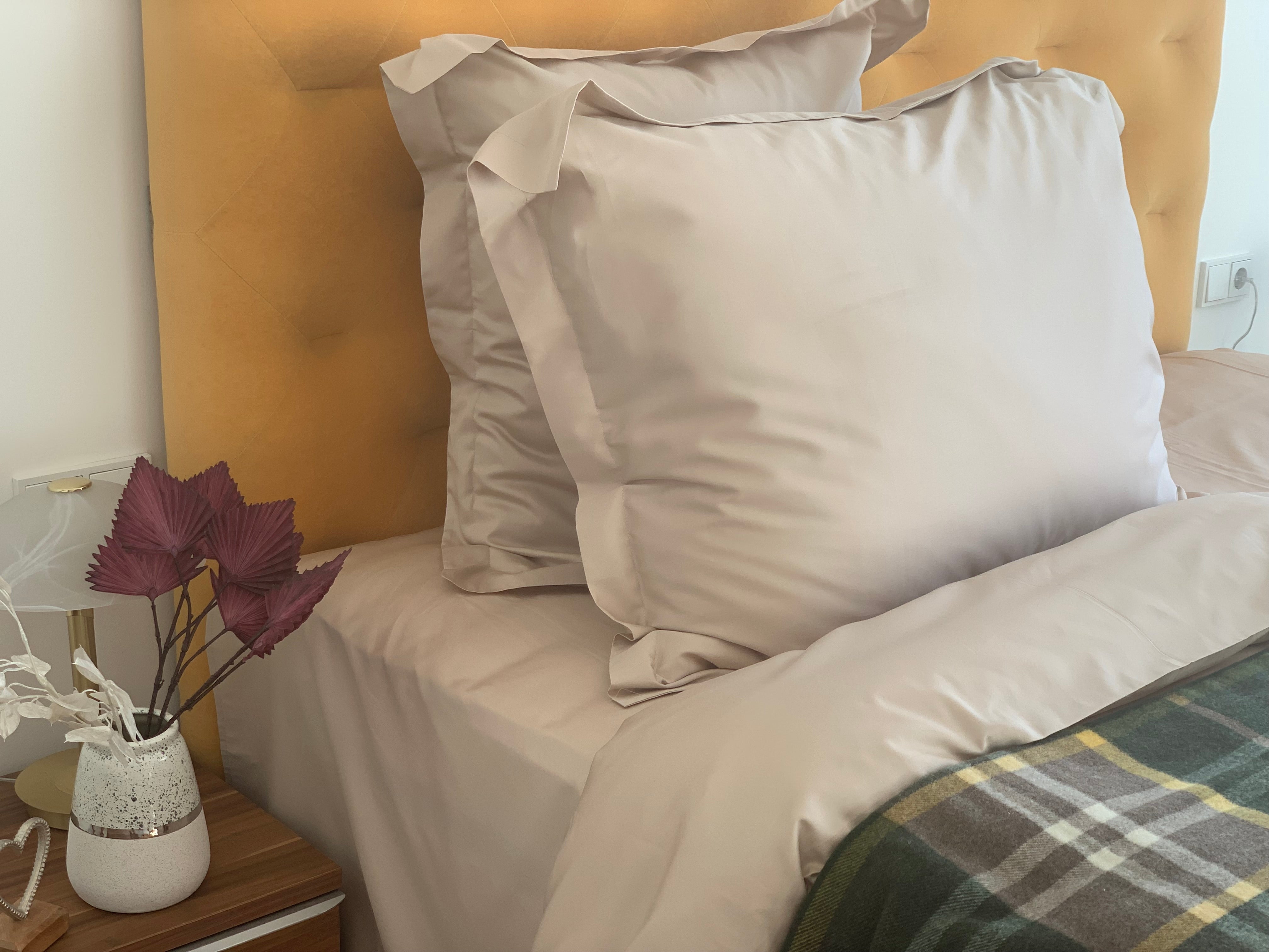 Kissenbezüge Set Uni Farbe 100% mercerisierte Baumwolle Satin 300 TC bügelleicht