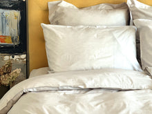 Load image into Gallery viewer, Bed linen set Aralia 100% mercerized cotton satin 300 TC easy iron
