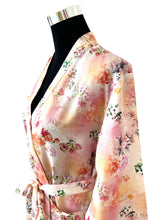 Lade das Bild in den Galerie-Viewer, Kimono Monet Peach, 100% Tencel Satin
