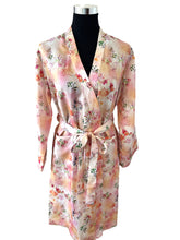 Lade das Bild in den Galerie-Viewer, Kimono Monet Peach, 100% Tencel Satin
