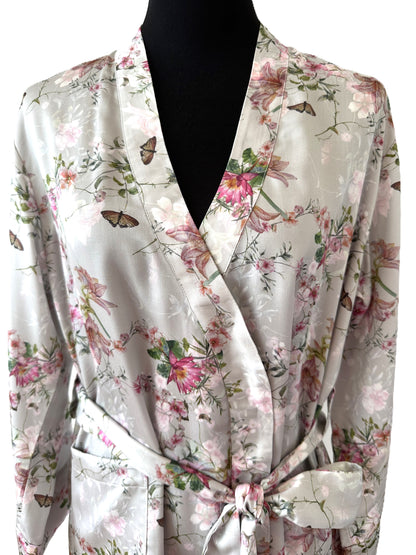 <transcy>Satin Kimono Crystal Peony 100% mercerized cotton satin 300 TC</transcy>