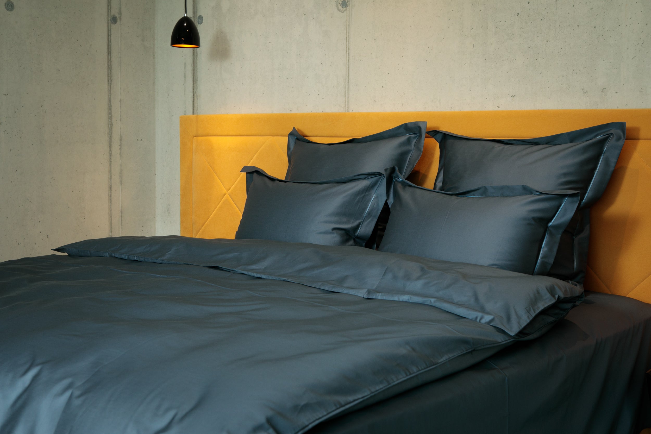 Bed linen set Uni Silver Blue with decorative stitching 100% mercerized cotton satin 300 TC easy-iron