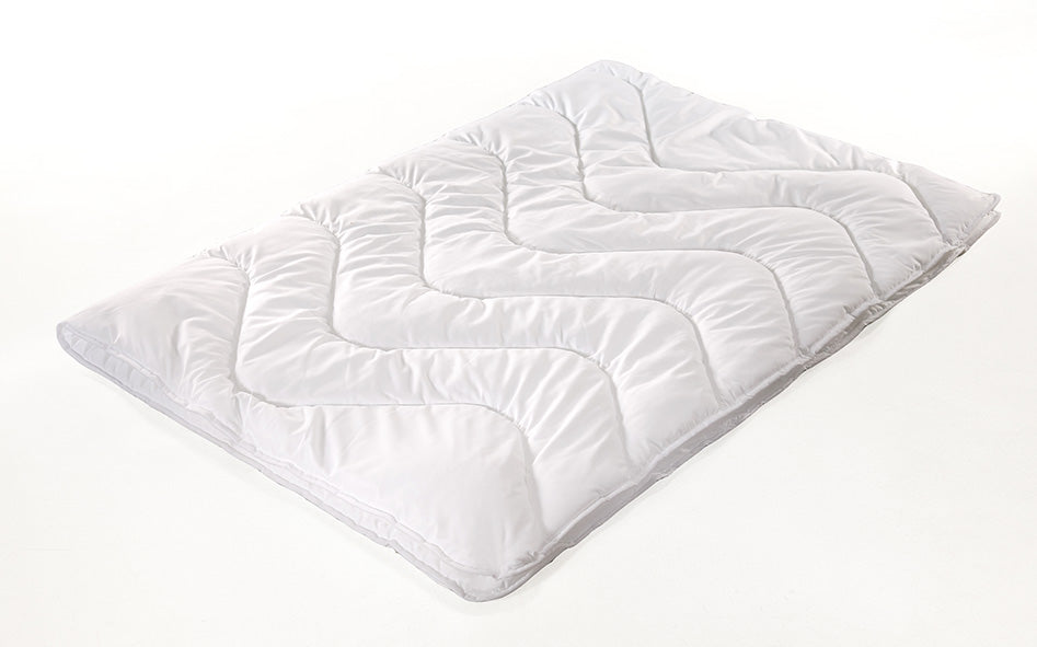 <tc>Blanket Madison Mono Hotel Collection</tc>