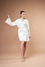 Load image into Gallery viewer, &lt;transcy&gt;Kimono Bella, Micro Tencel, 100% Lyocell&lt;/transcy&gt;
