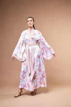 Load image into Gallery viewer, &lt;transcy&gt;Kimono Emilia, micromodal, 100% lyocell&lt;/transcy&gt;
