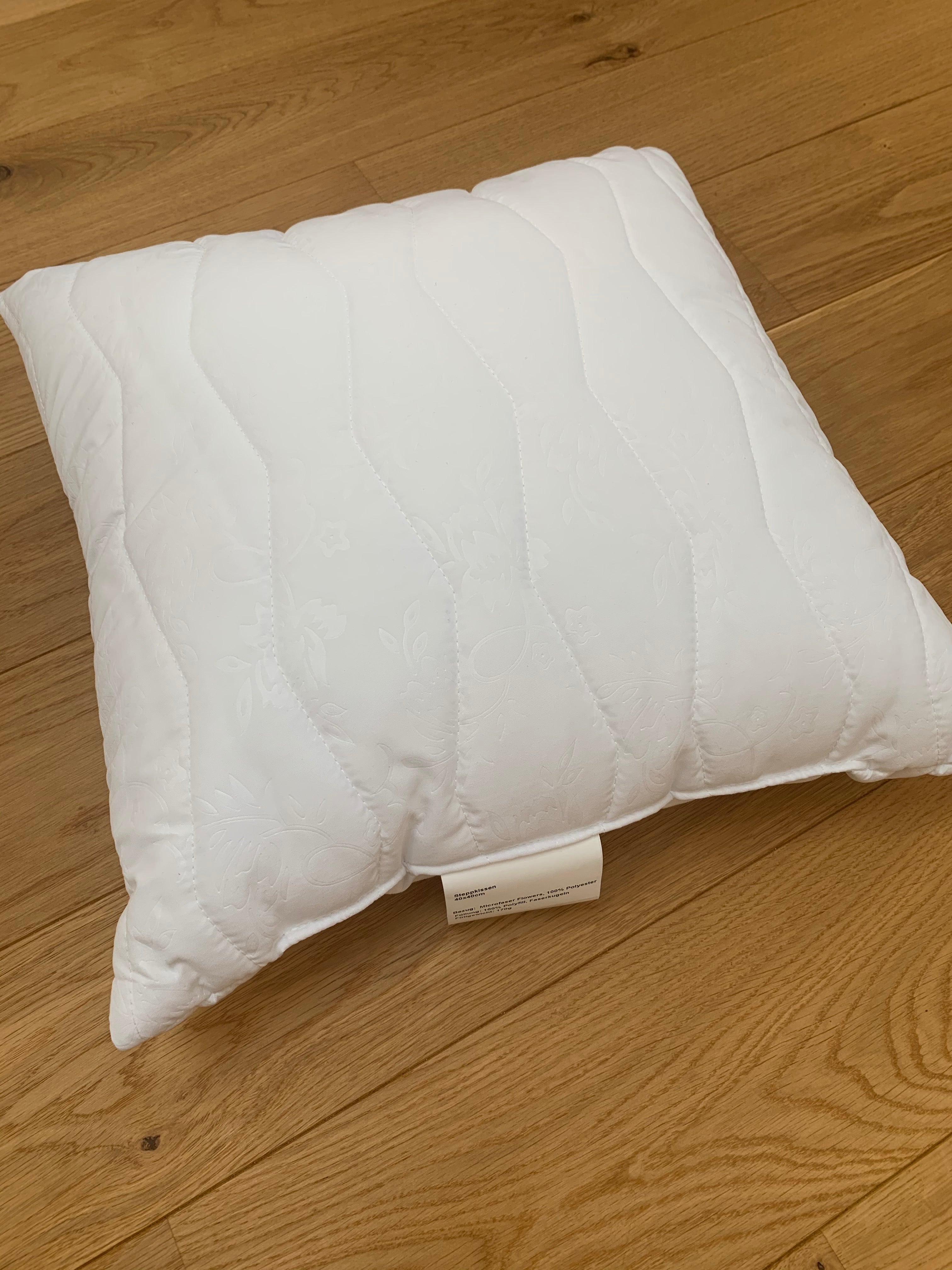 Cushion Mario Hotel Collection