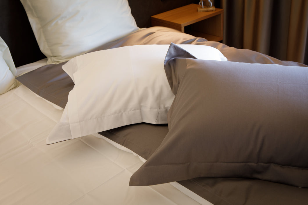 Satin pillowcase set Twist gray & white 100% mercerized cotton satin 300 TC easy iron